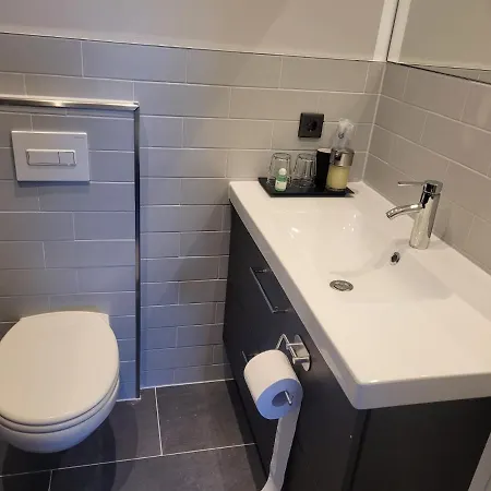 Stayhome Tossens Lejlighedshotel